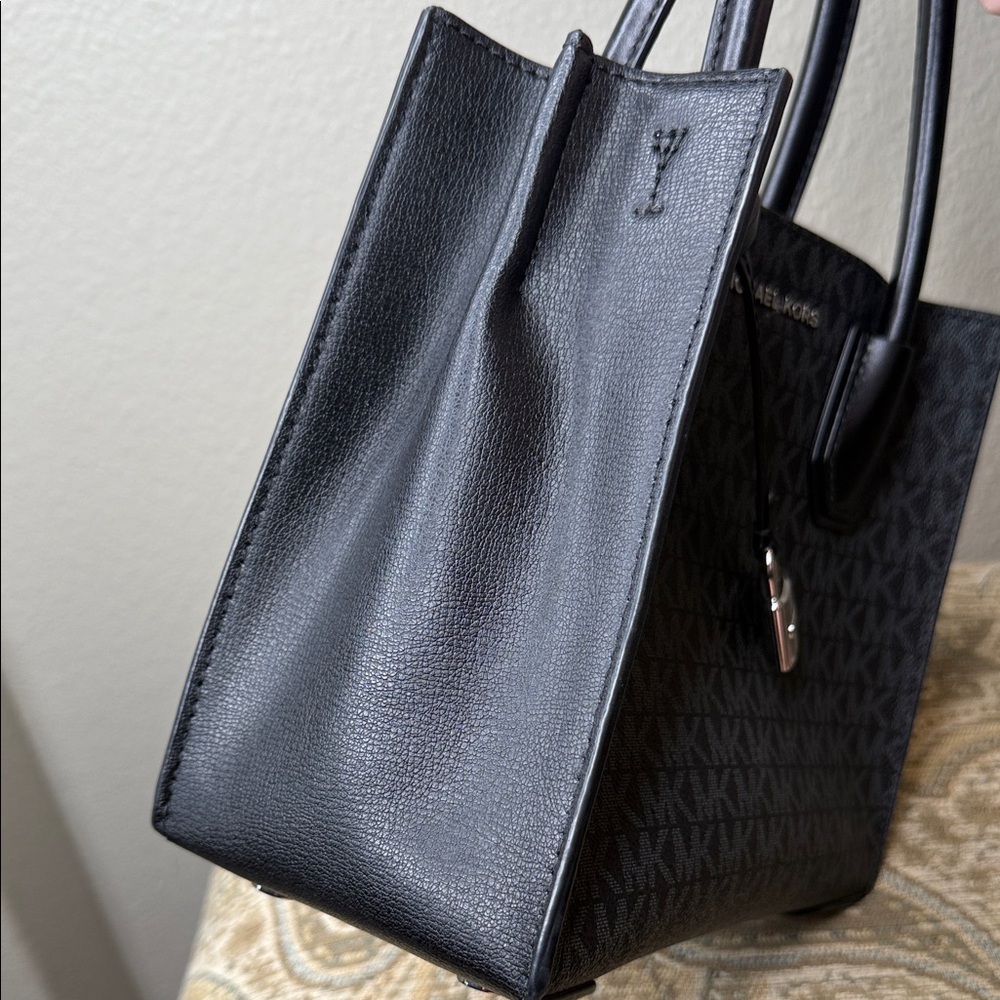 Michael Kors Dark Gray Signature Tote - Picture 13 of 16